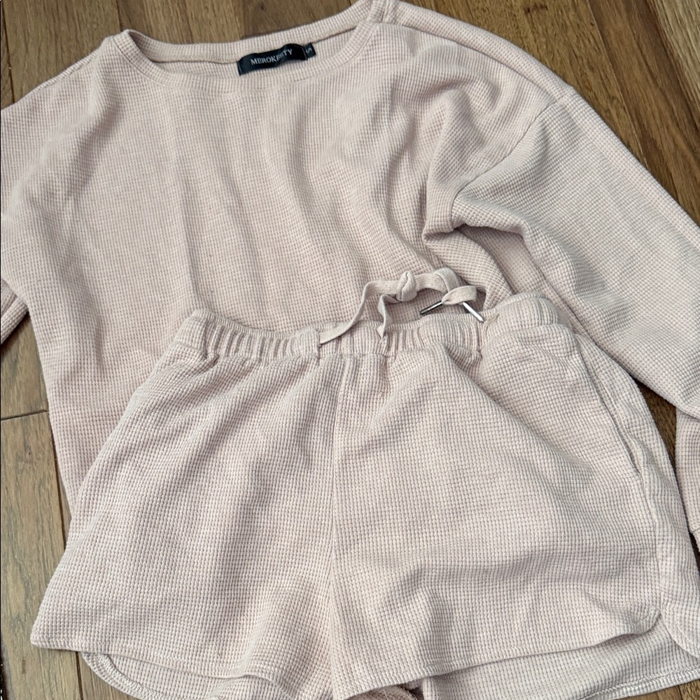 Beige Lounge Set